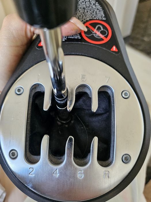 Скоростен лост thrustmaster