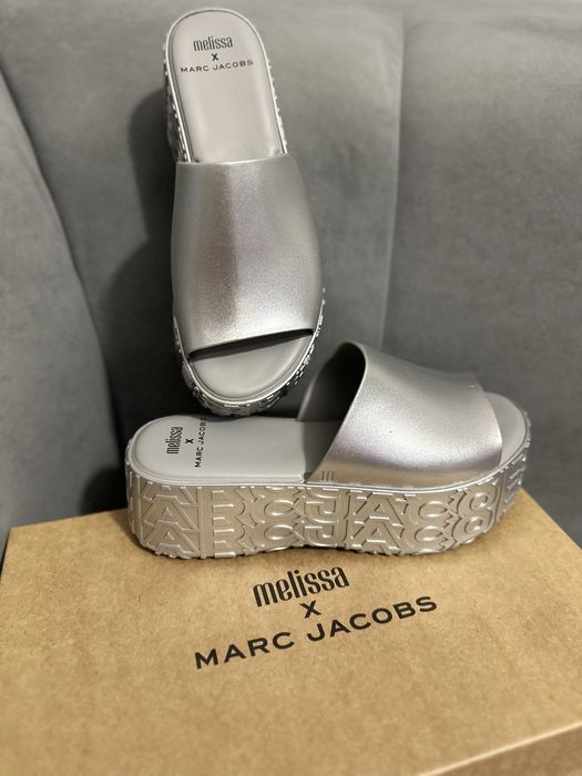 Чехли Marc Jacobs
