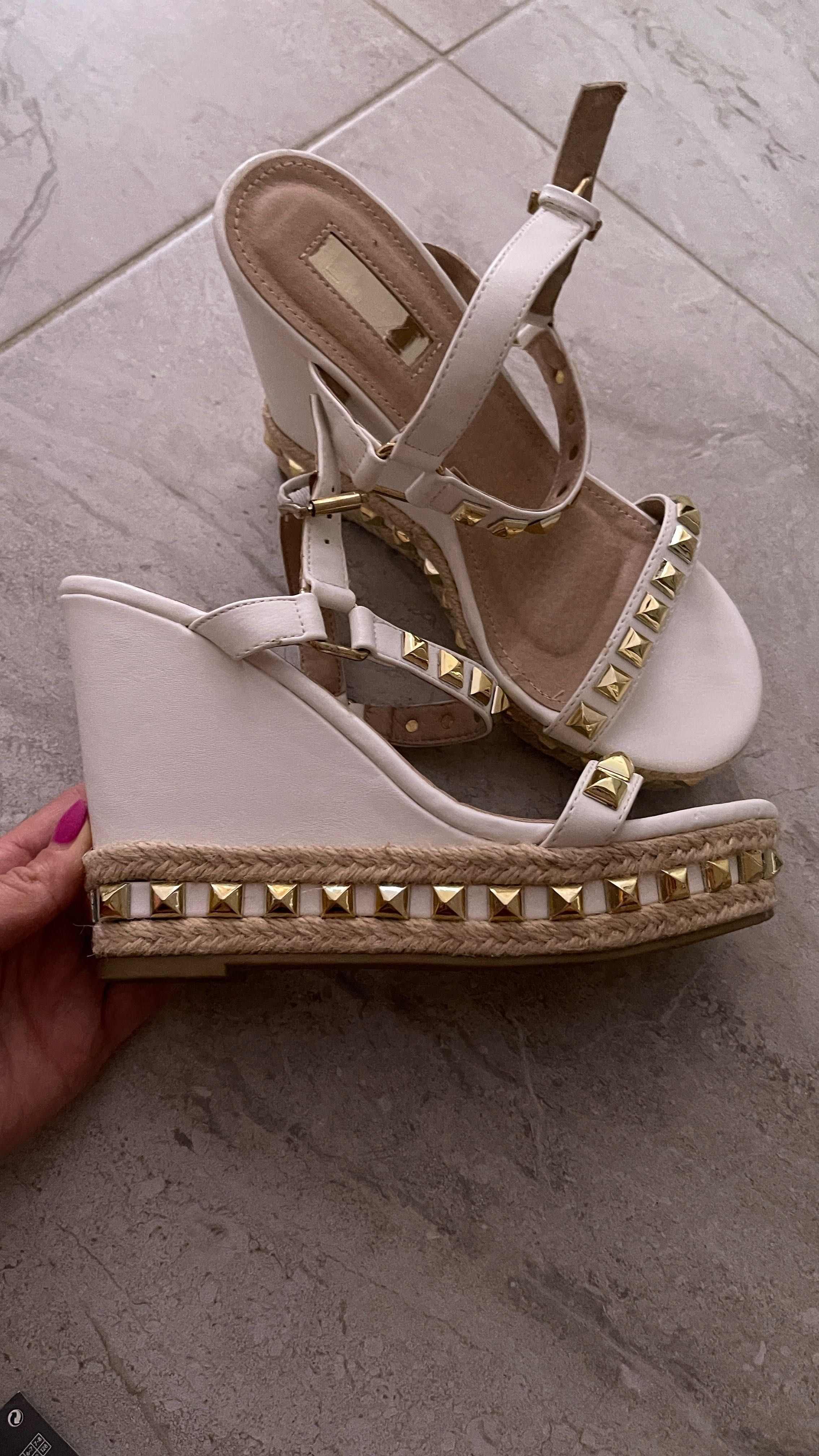 Sandale platforma