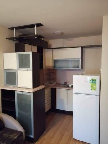 Дава се под наем Едностаен апартамент в Варна, Център - 44 кв.м за 300 € - Снимка #1