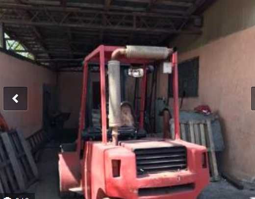 Manitou  MC25 si  Balkancar 4 to  Lame si prelungitoare