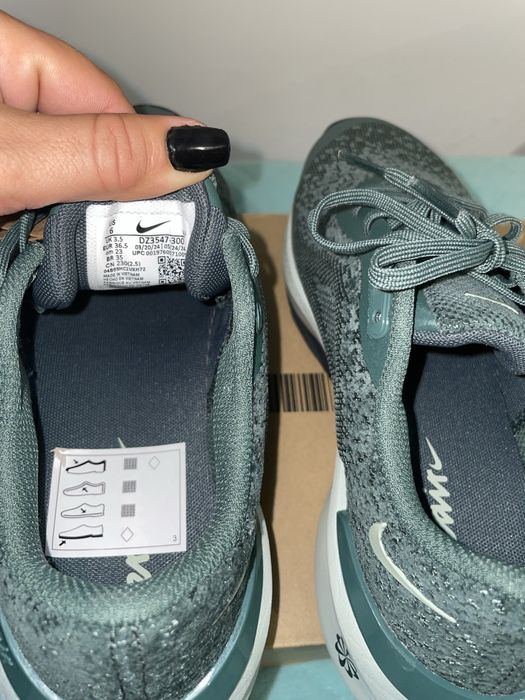 Vand adidasi Nike Versair, marime 36,5