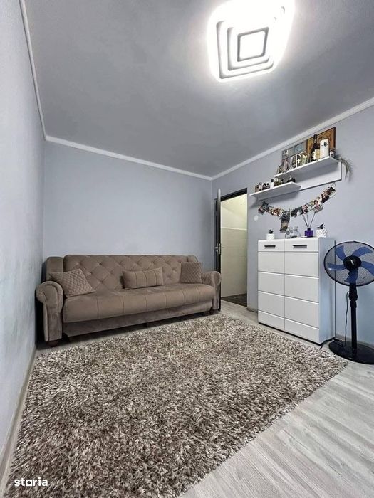 De vanzare 2 camere etajul 2 mobilat și utilat Pret 39.900