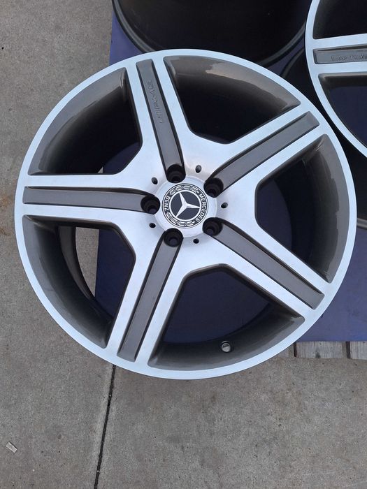 Jante Mercedes W221 S Class 4Matic 8.5x19 et 43 5x112 AMG
