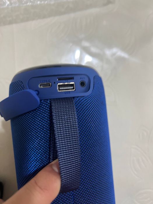 Blyutuz Kolonka sotiladi.Yengi