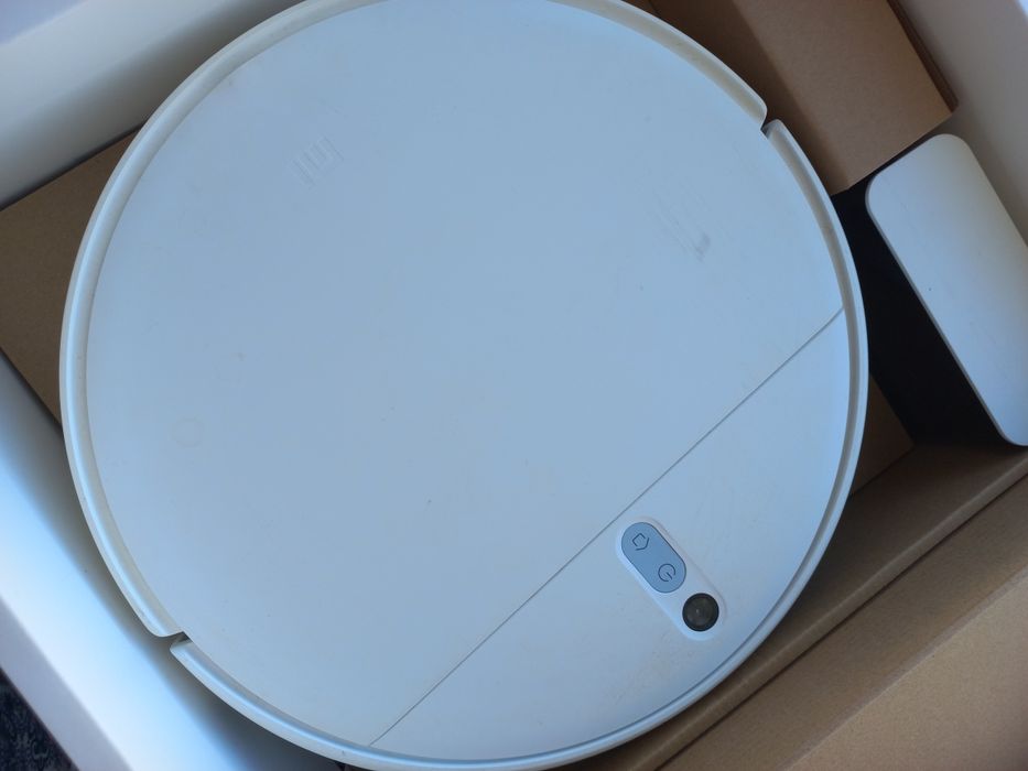 Робот-пылесос Xiaomi Mi Robot Vacuum-Mop 2 lite