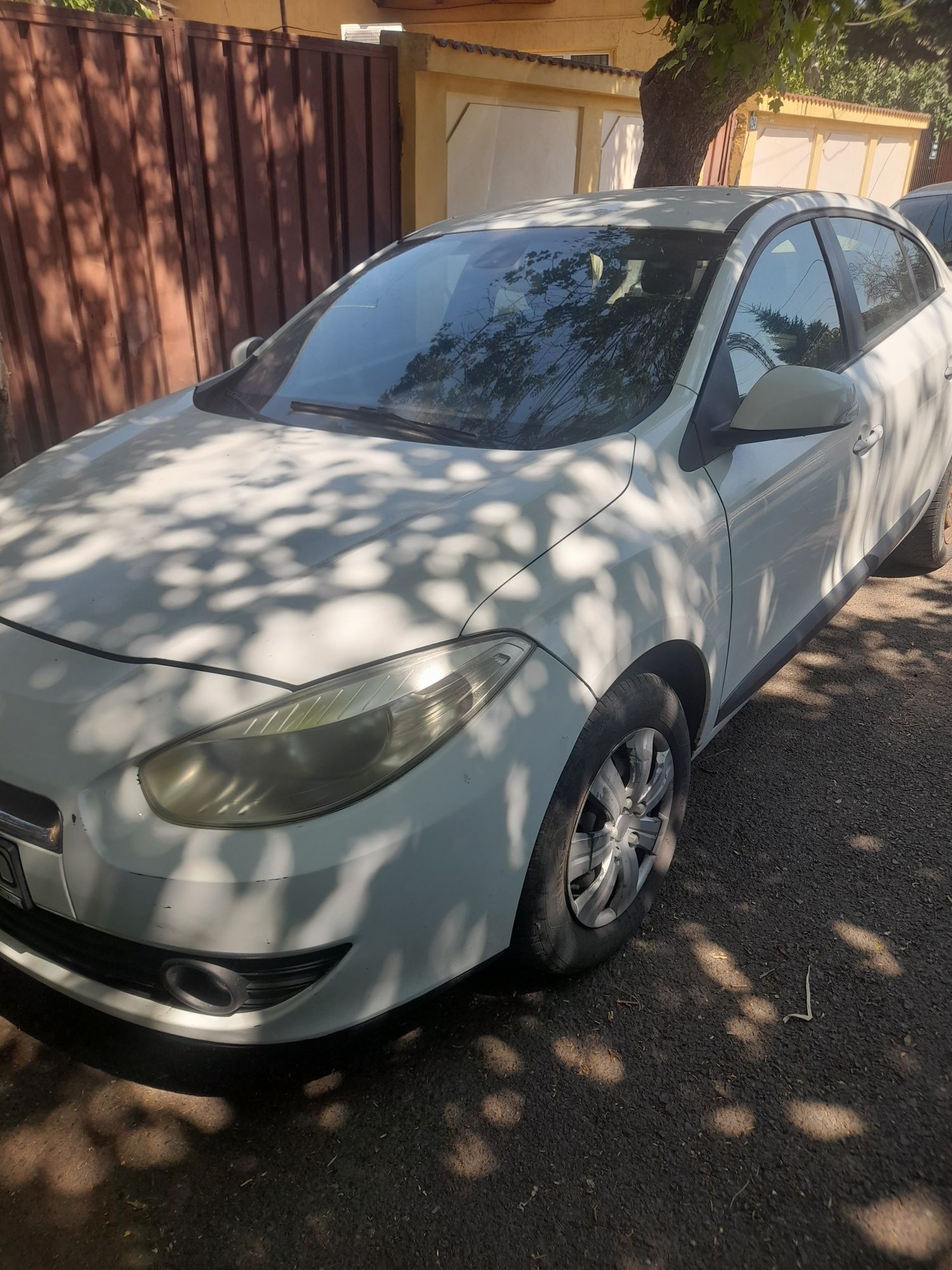 Renault Fluence usa fata spate si alte piese