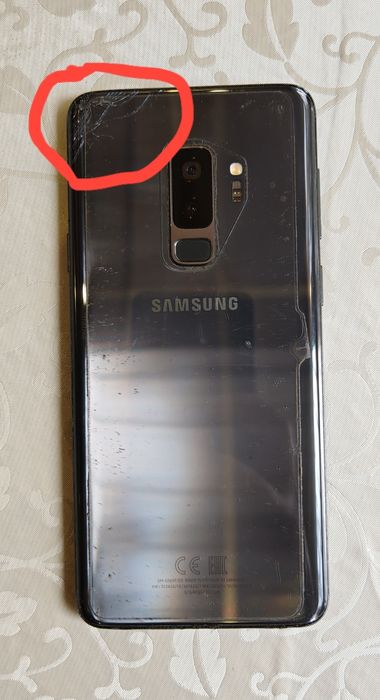 Samsung S9 +. Полностью в рабочем состоянии. Коробка, зарядка.