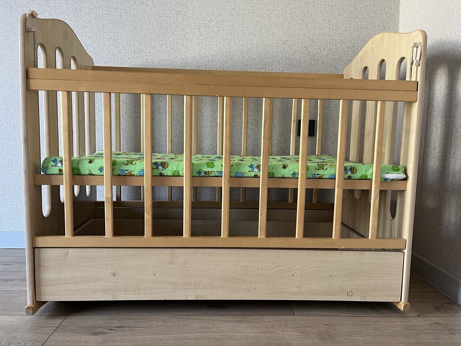 Продам детскую кровать