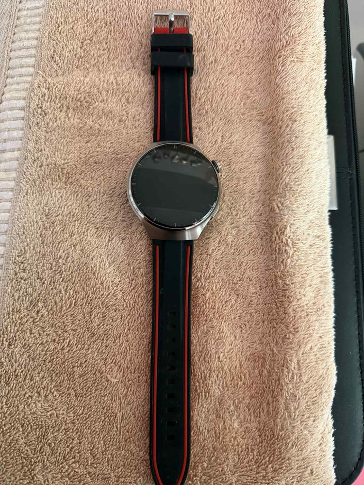Часовник Huawei 4 pro