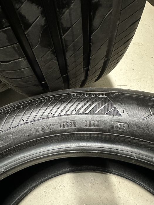 Vand anvelope Goodyear EfficientGrip Performance 2 215/55 R17 98W