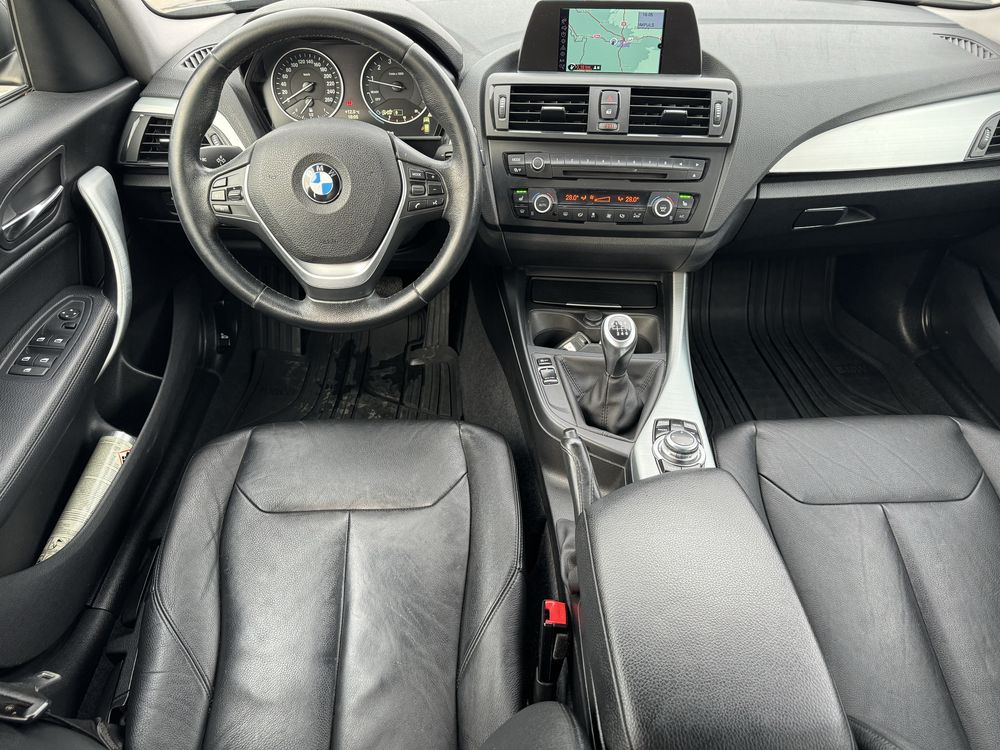 Bmw 118i 170cp. Manual euro6 Navigatie Xenon posbilitate rate prin TBi