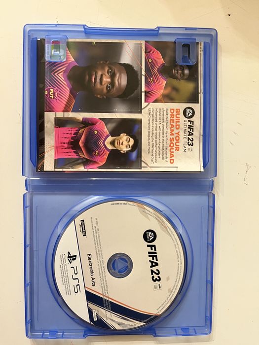 Продам фифа23 на пс 5