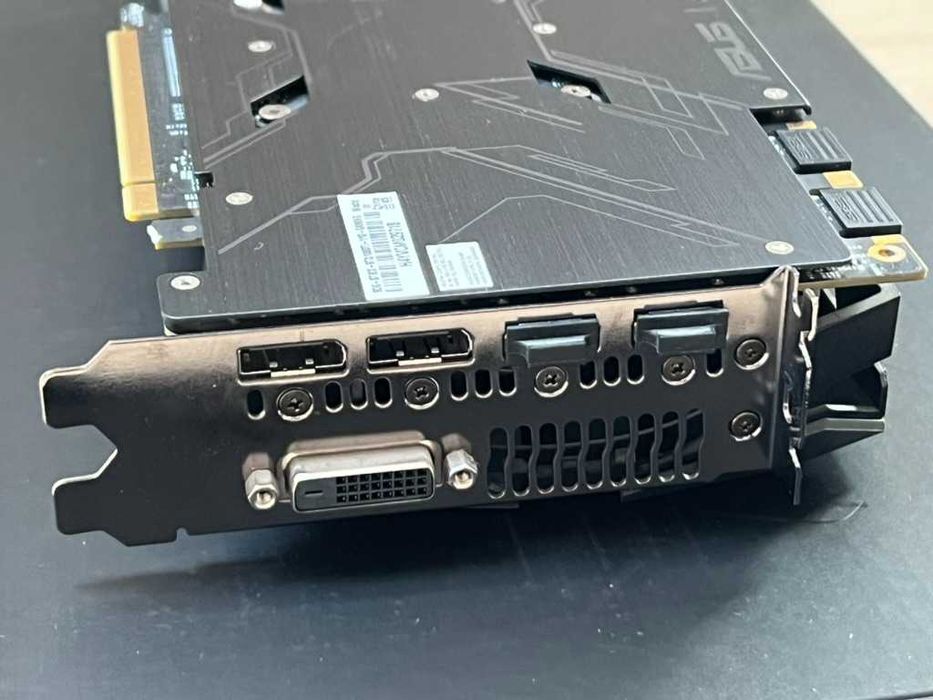 Placa video ASUS GeForce GTX 1080 Ti ROG STRIX