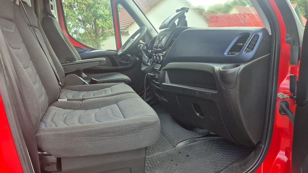 Iveco daily 2 Bucati 2019/2018  50c18/35c15 de 15 Europaleti