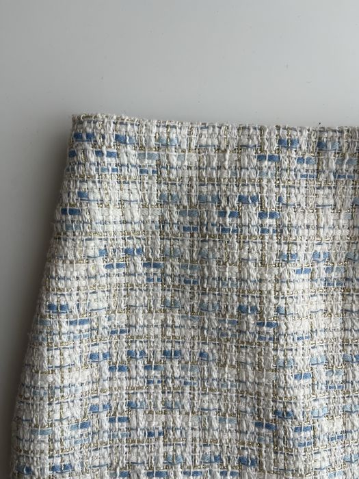 Пола Mohito, рр 36, нова с етикет / букле/