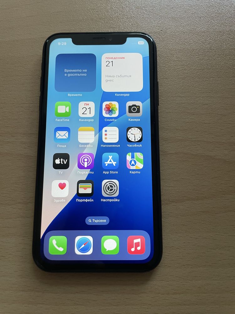 Продавам Iphone XR 64GB