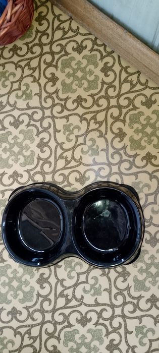 Миска для животных, двойная новая.