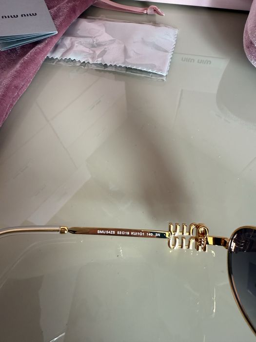 Miu miu очила 79лв за брой / два модела