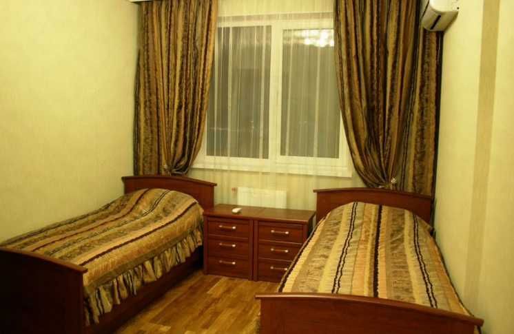 Дава се под наем Тристаен апартамент в Пловдив, Южен - 88 кв.м за 290.7 € - Снимка #4