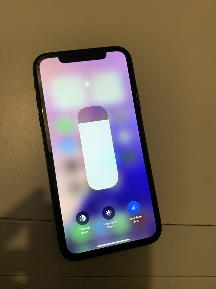 iPhone XR 64гб Apple