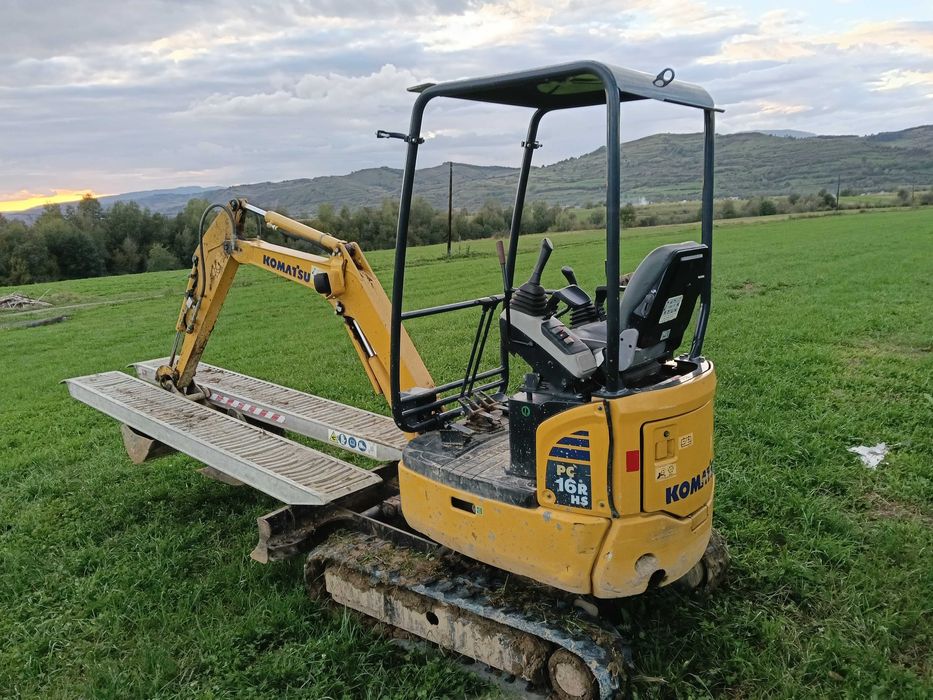 KOMATSU PC 16 1650 kg
