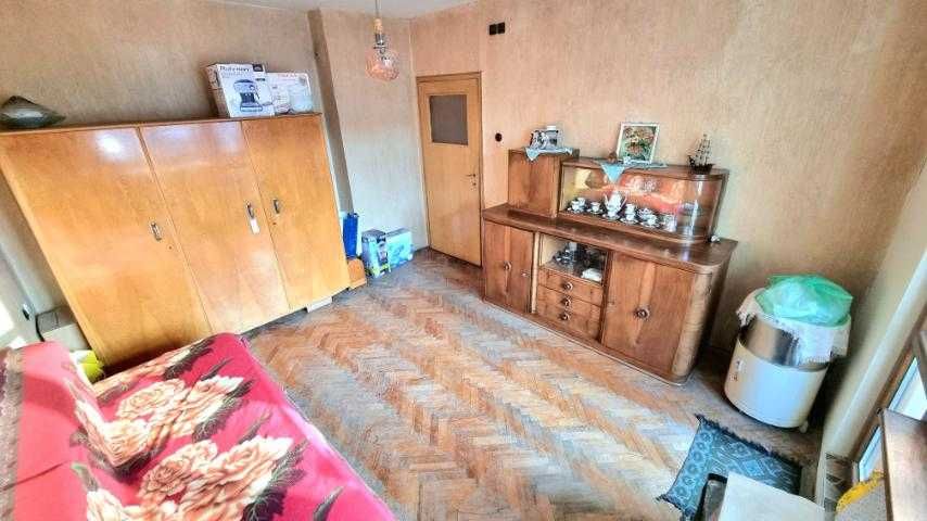 Тристаен апартамент за продажба квартал - Здравец