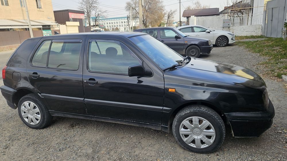 Гольф 3 ,1993 г машина продаётся