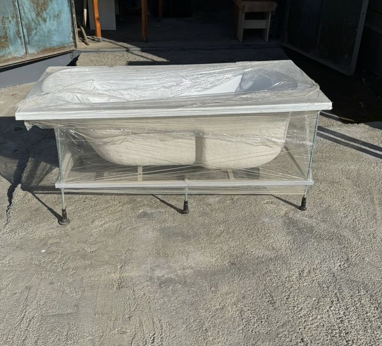 Продаётся Новая Ванна в отличном состоянии!