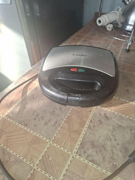 Multivarka artel yaxshi xolatda. Tostr yaxshi ishlidi norm xolatda