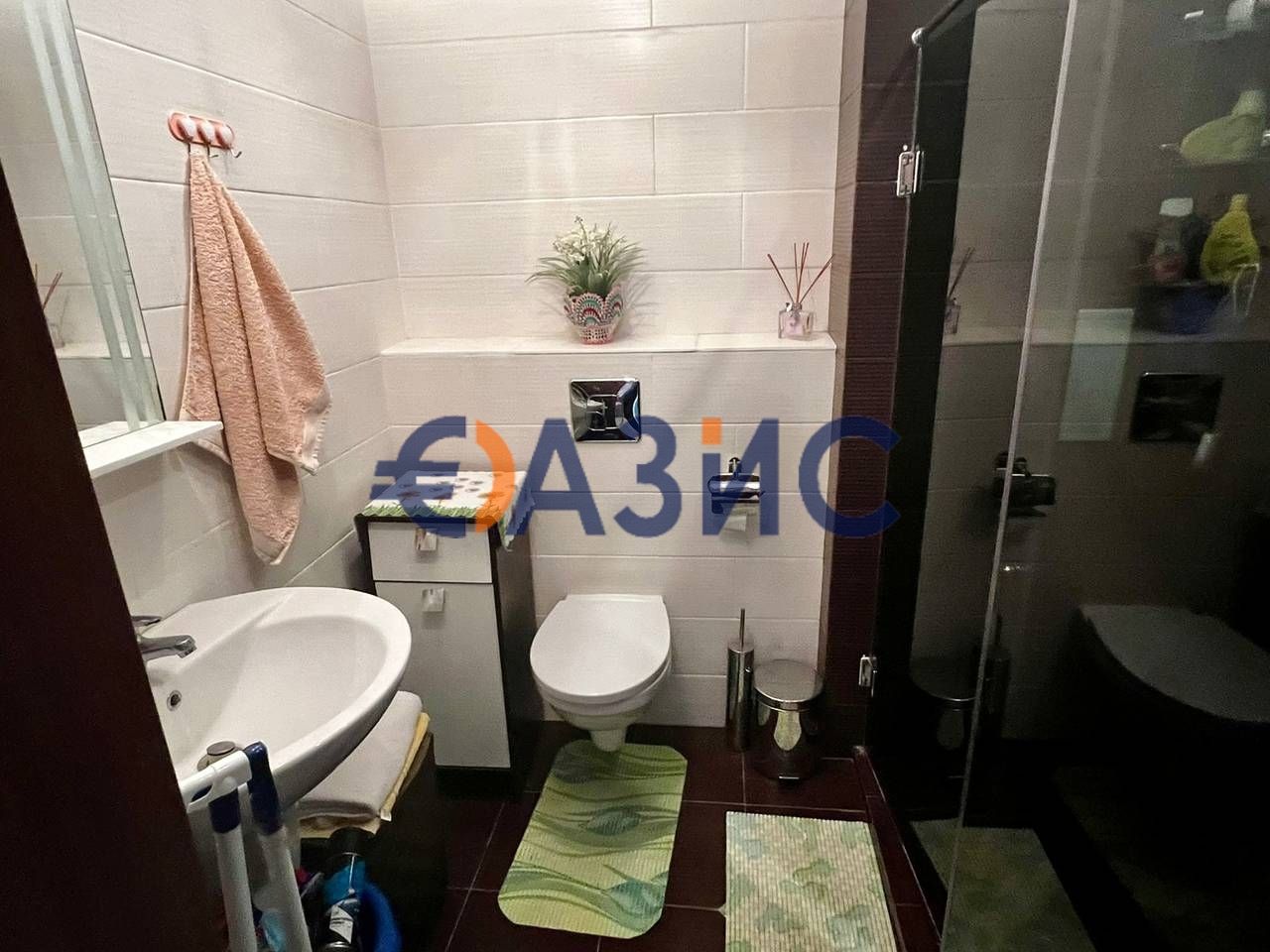 Продава се Двустаен апартамент в к.к. Слънчев бряг - 70 кв.м за 1015 €/кв.м - Снимка #4