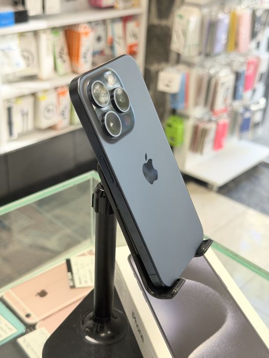 Apple iPhone 15 Pro 128GB Blue