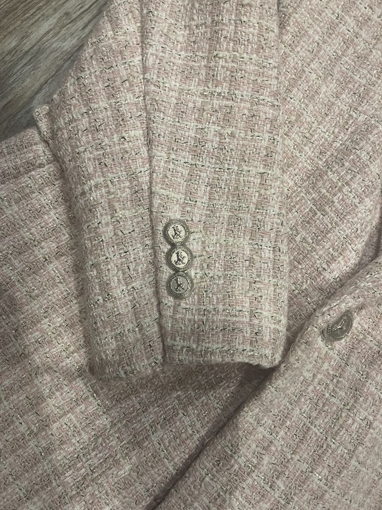 Дамски розов блейзер Zara