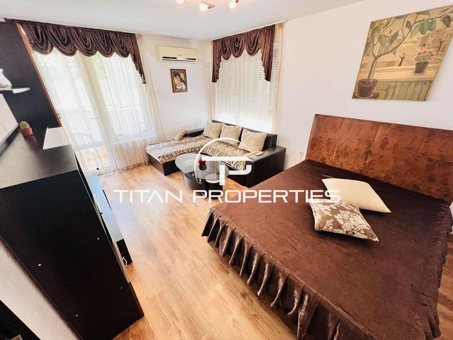 Дава се под наем Тристаен апартамент в Бургас, Лазур - 82 кв.м за 433.5 € - Снимка #1