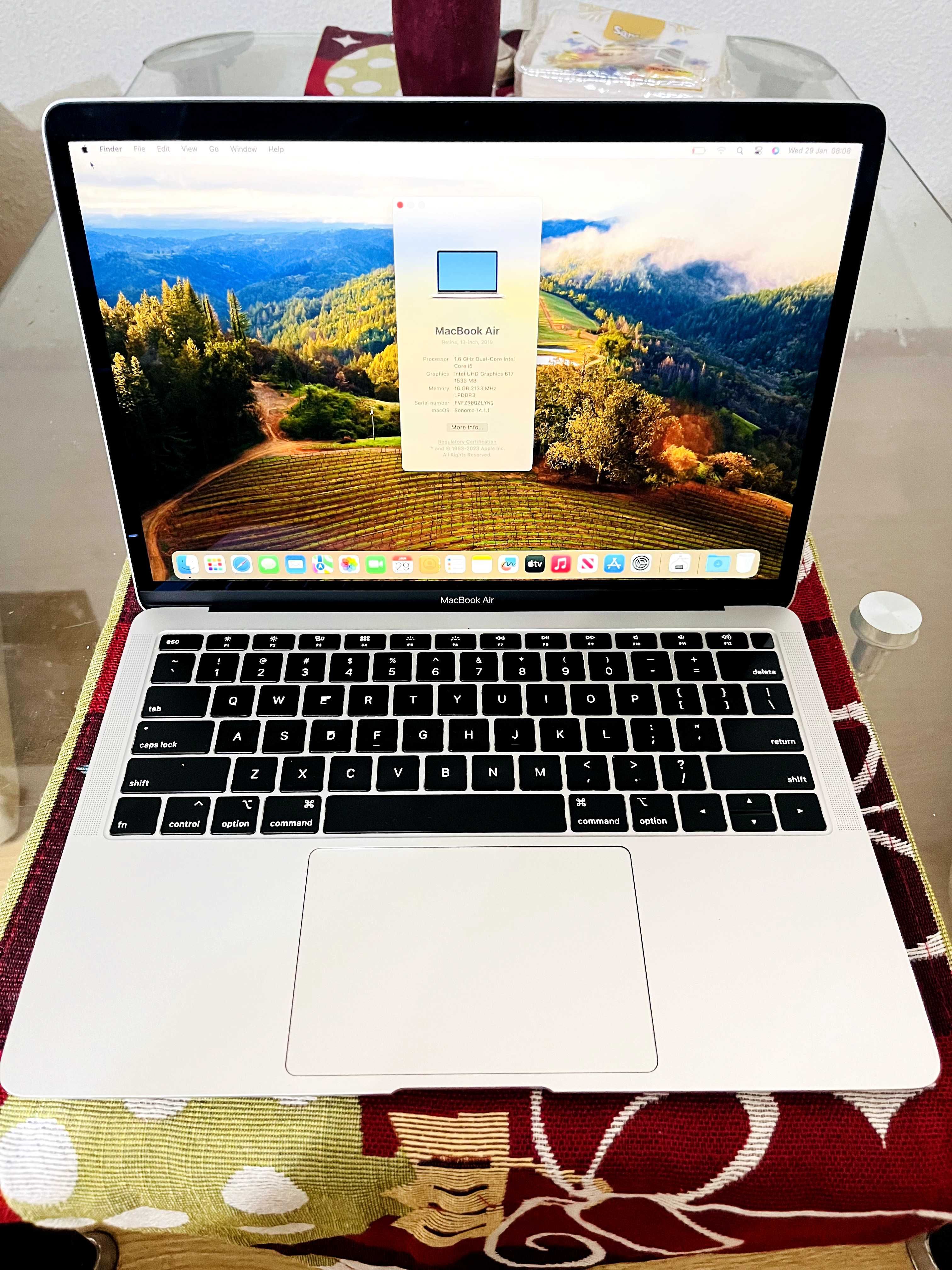 Apple MacBook AIR 13 A1932 Mid 2019 i5 3.6Gz 16GB 256GB NVMe True Tone