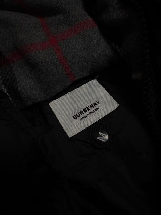 Geaca Burberry - Burberry London England