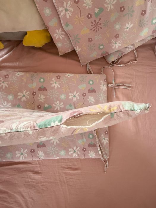 Меки обиколници за бебешки легло