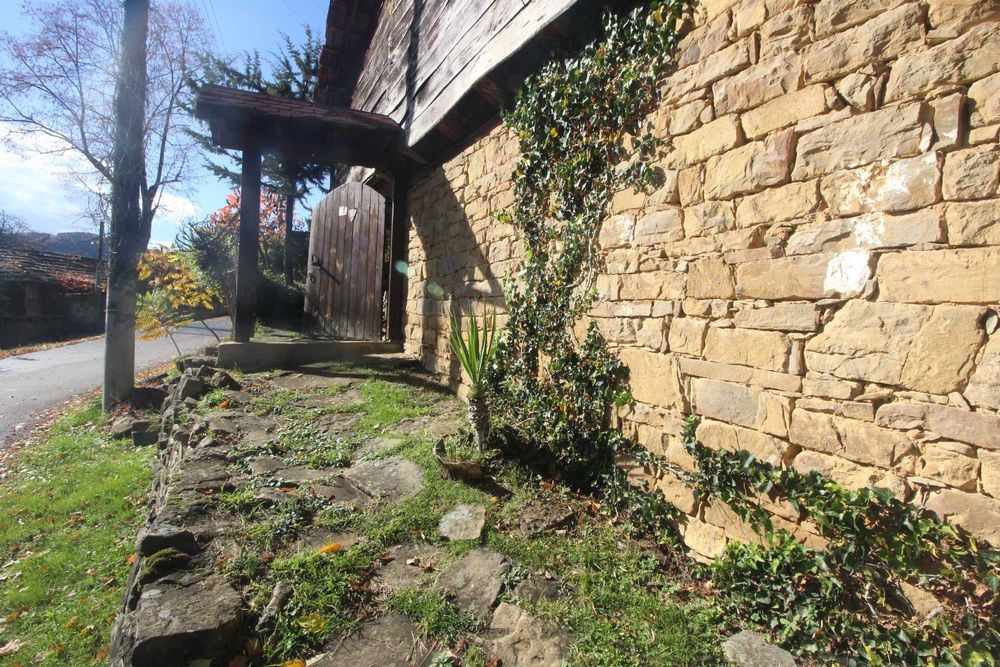 Продава се Къща в с. Дебел дял, Област Габрово - 72 кв.м за 1382 €/кв.м - Снимка #1