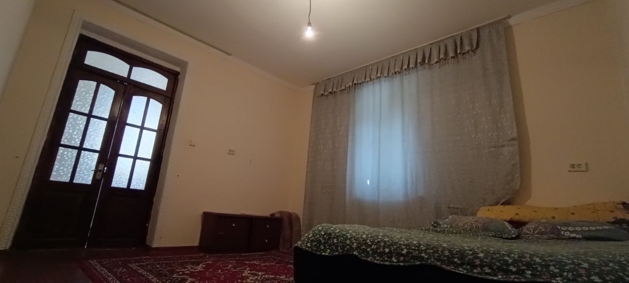 Арзон 3 сотих ховли сотилади Янгийулда