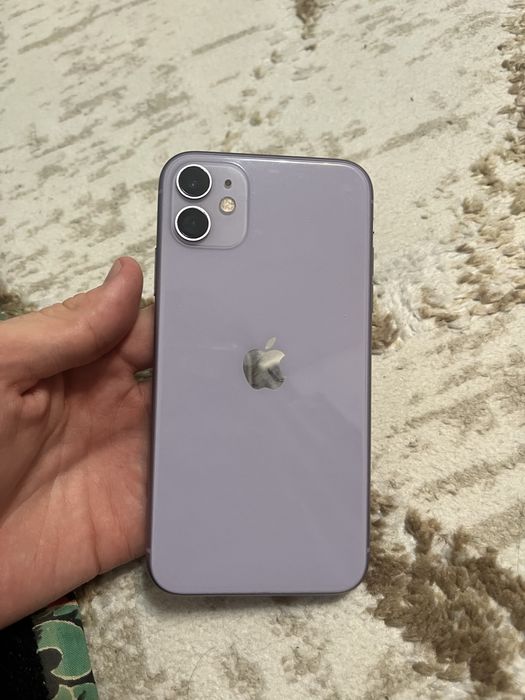 Продам iPhone 11