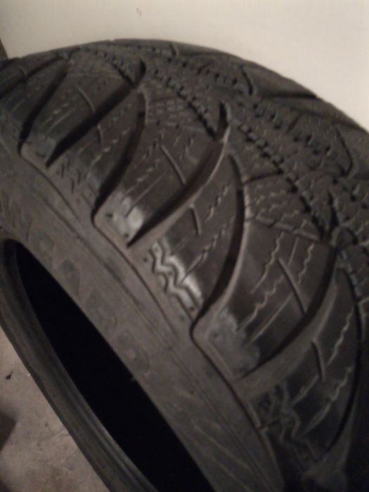 Гуми за леки автомобили