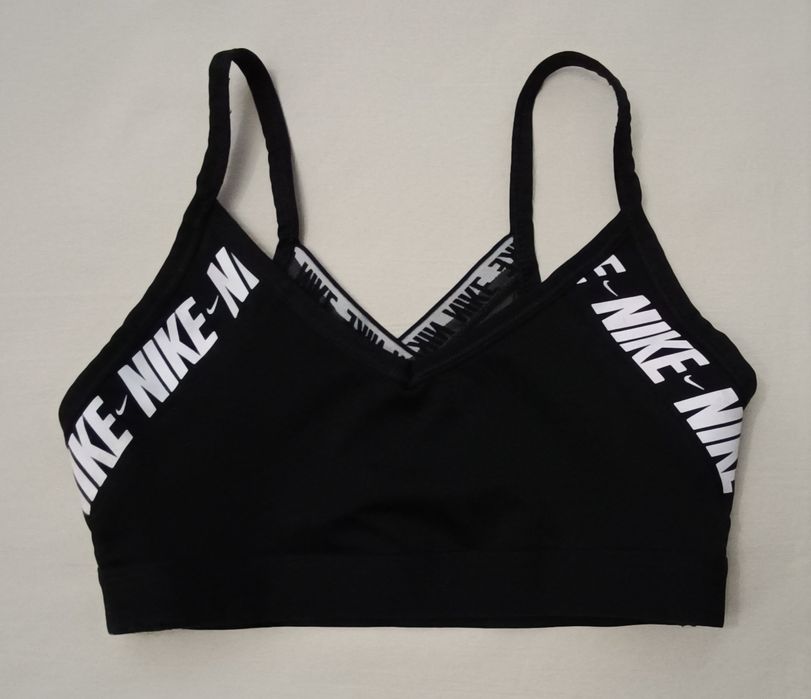 Nike DRI-FIT Indy Bra оригинално бюстие S Найк спорт фитнес тренировки