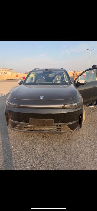 Leapmotor c16 gibrit parogli 3 pozitsia 280 km notariusga tayyor