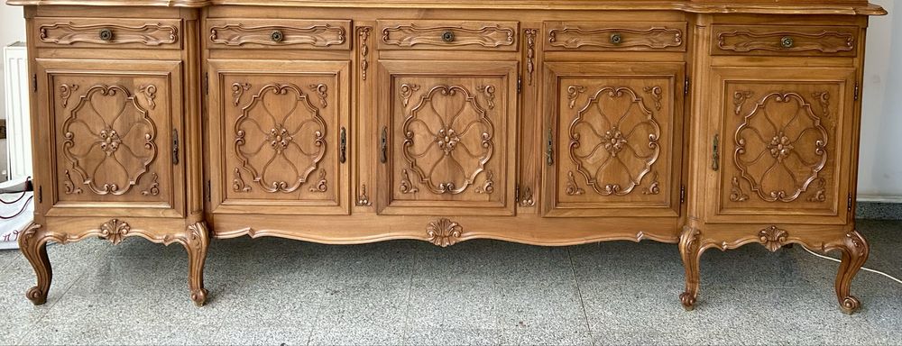 Comoda/servanta din lemn masiv de nuc