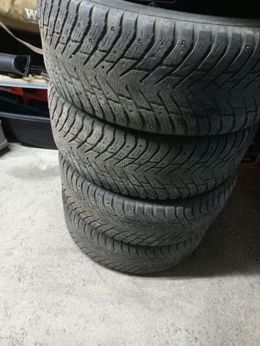 Продам шины HAKAPPELITA 8 265/65/17