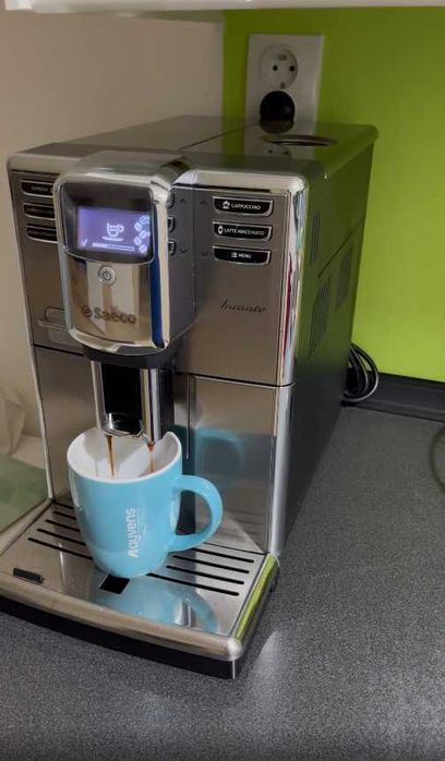 Aparat automat de cafea Philips SAECO - in stare perfecta !