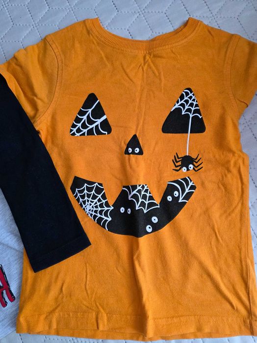 Vand lot haine marime 104 / 4 ani - Craciun / Halloween