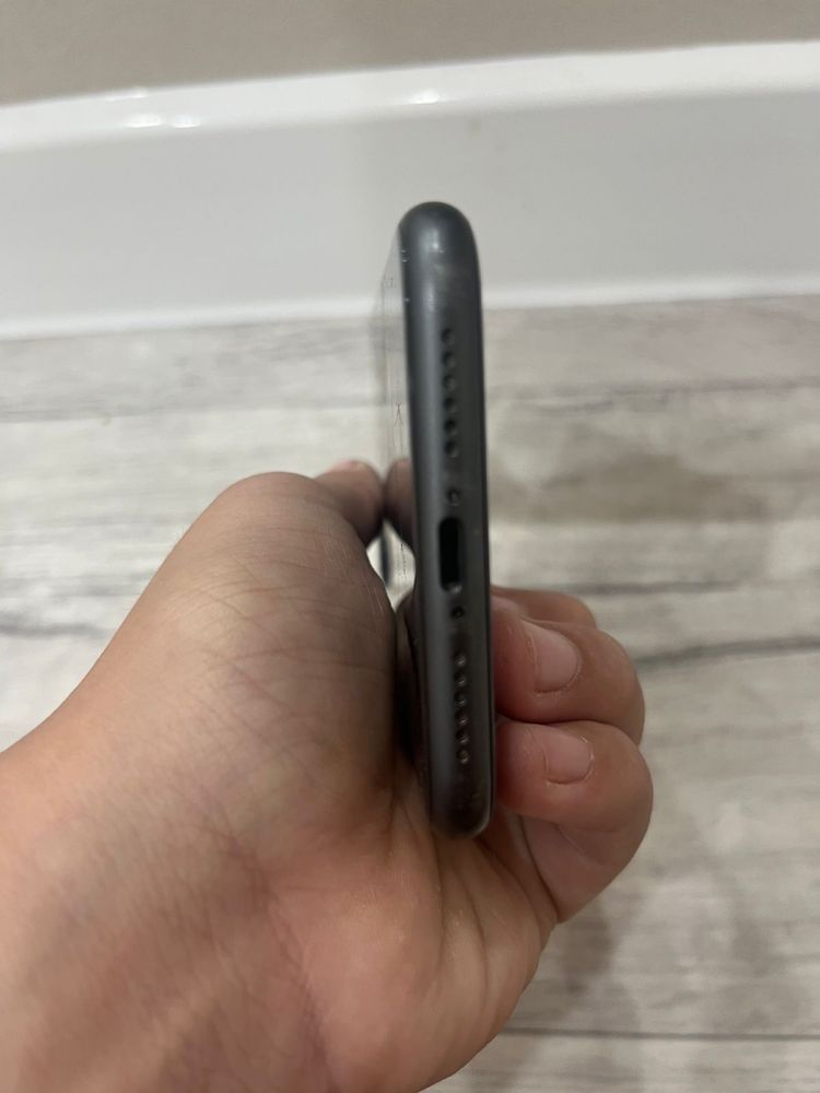 iphone 11  состояние хорошее