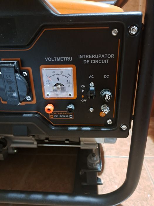 Vand generator curent