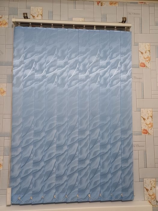 Шторы  и жалюзи.